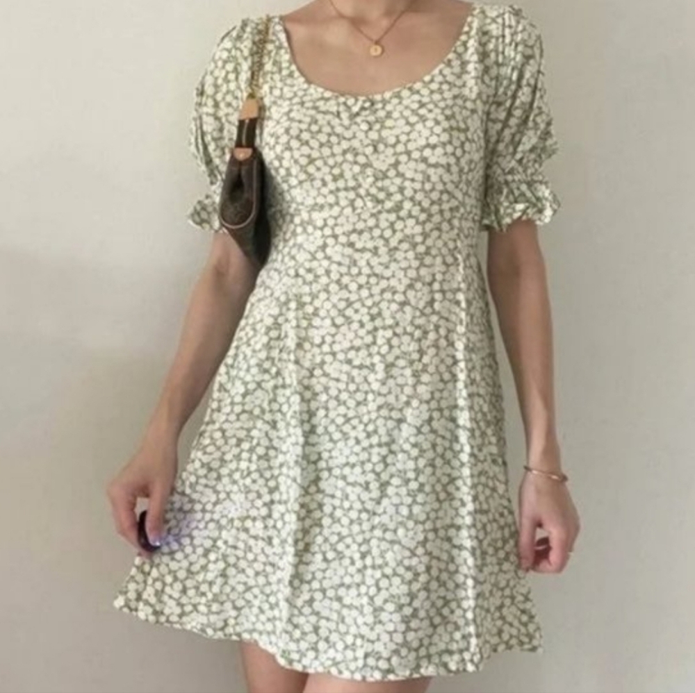 Faithfull The Brand La Barben Bella Floral Avocado‎ Green Mini Dress 4